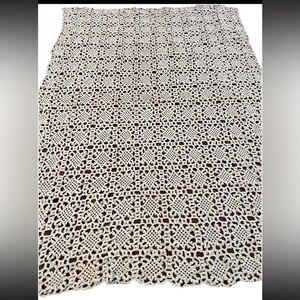 Vintage hand crocheted heavy small table cloth/ topper coverlet 48” x 34” ivory